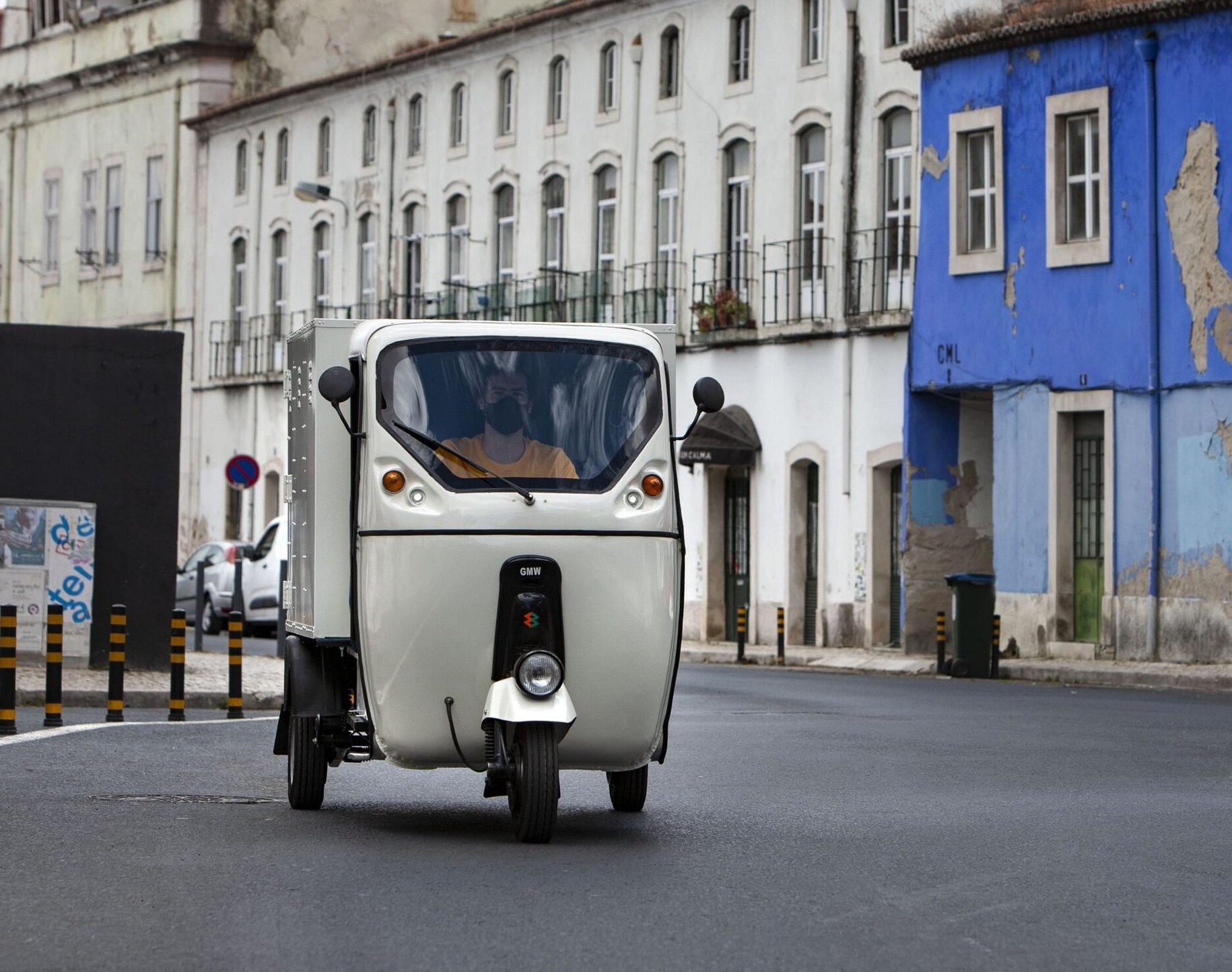 TASKMAN FRONT 03 1830x1444